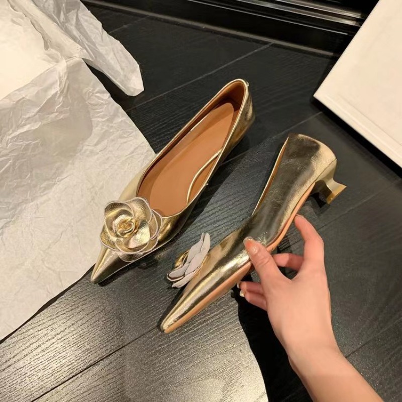 รองเท้าส้นสูงลายดอกไม้หนังแก้ว - Mule Slip On บทวิจารณ์และราคา